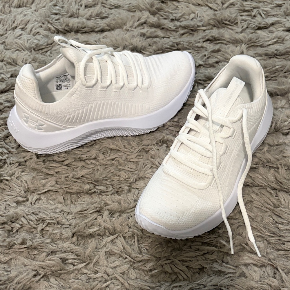 Under Armour Women’s White Lightweight Knit Training Sneakers